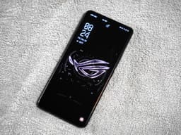 ROG Phone 8 Pro: The Gaming Phone That Wants to Be Your Only Mobile Device