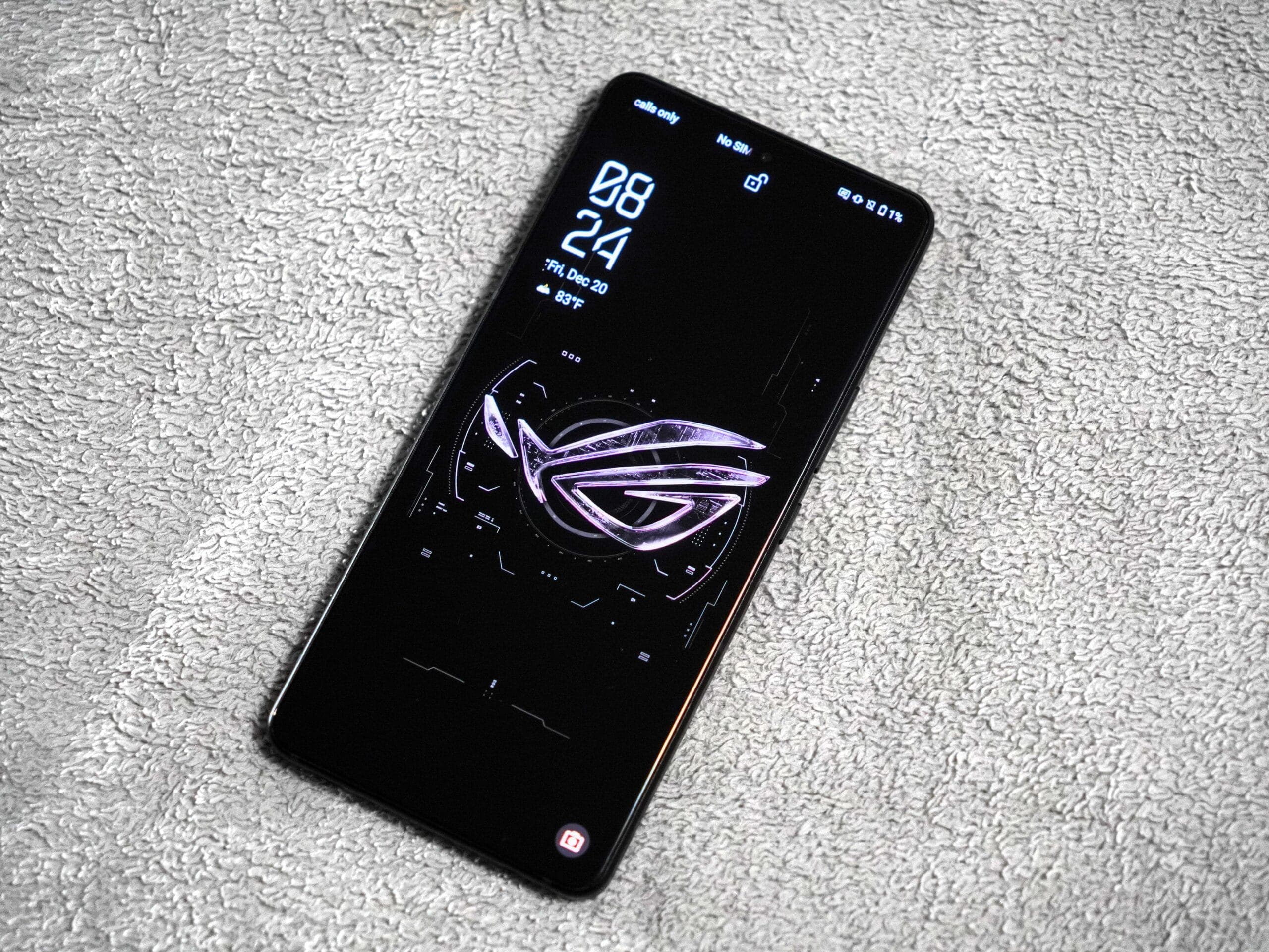 ROG Phone 8 Pro: The Gaming Phone That Wants to Be Your Only Mobile Device