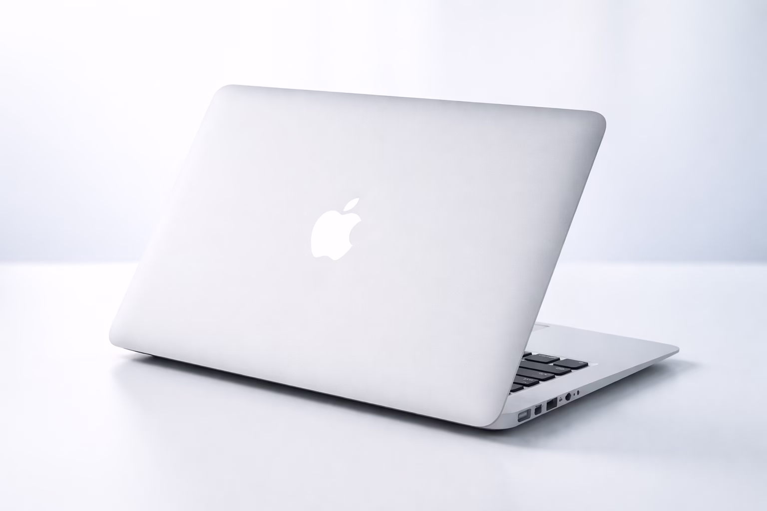 Your Old Laptop Isn’t Slow. Modern Software Just Got Heavy